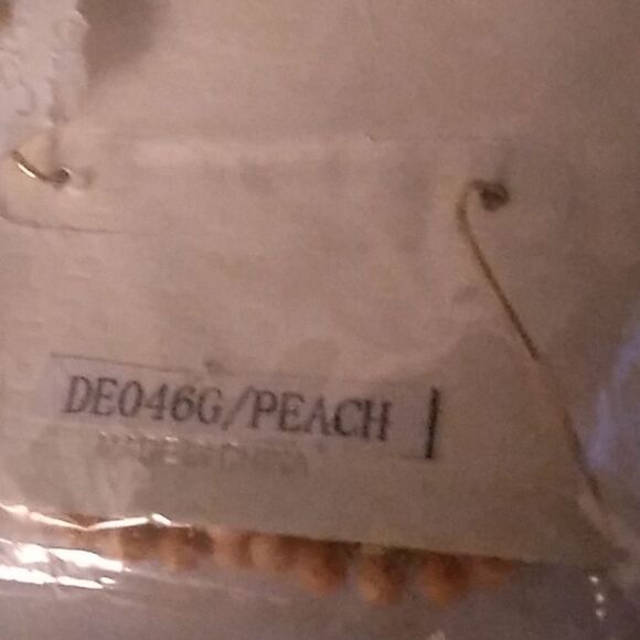 Influence Earrings  - Picture 4 of 4